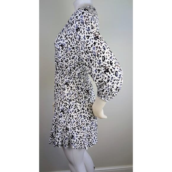 Zara Minidress Medium Leopard Print White Black Gray Ruffled V-Neck 3/4 Sleeve - Picture 6 of 11
